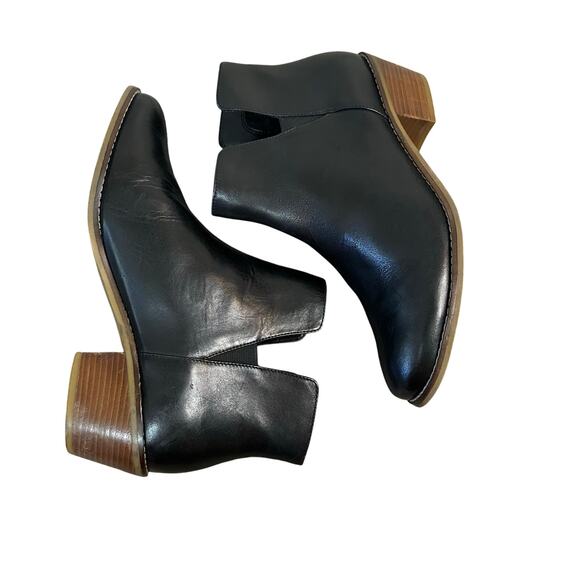 COLE HAAN Women's Abbot Bootie Size 7B In Black - Picture 2 of 7